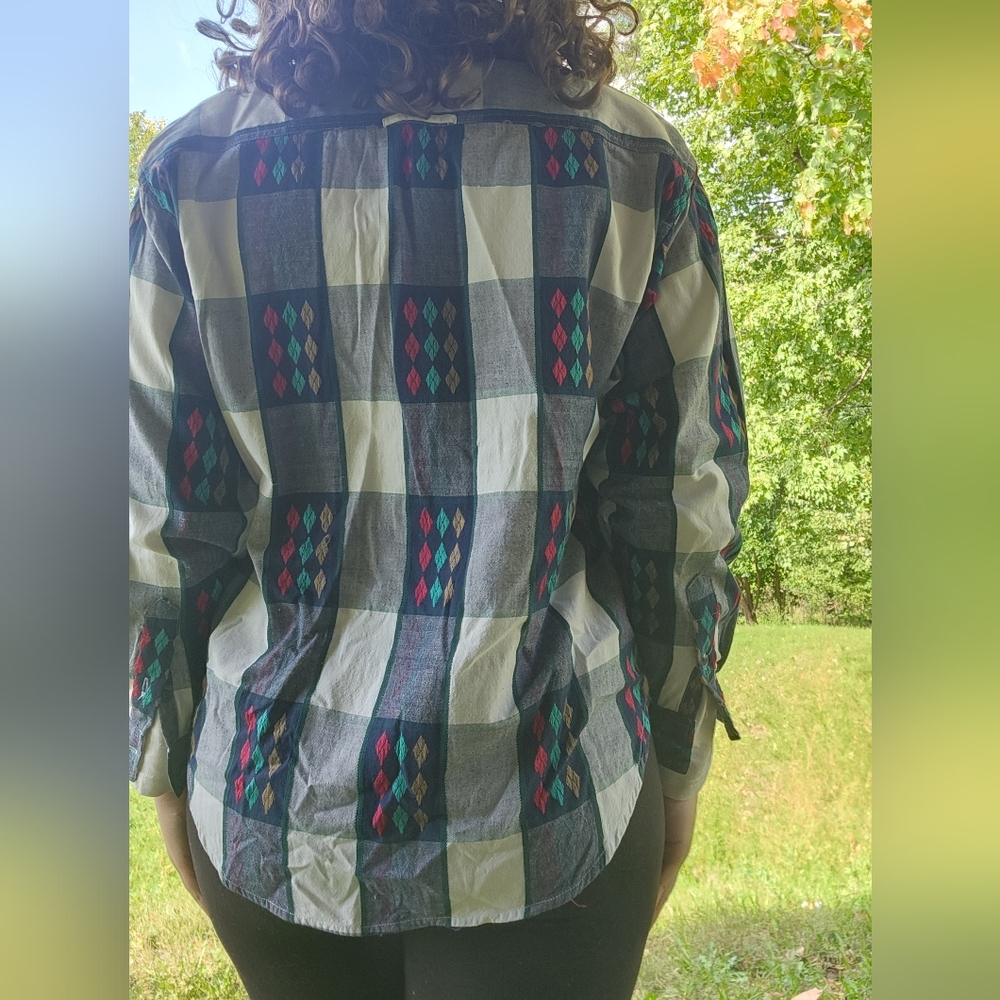 Vintage Patterned Button Up - image 5